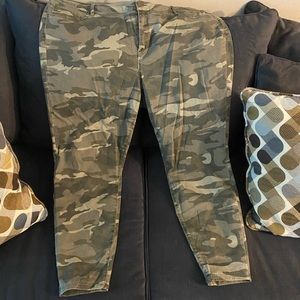 Camo pants